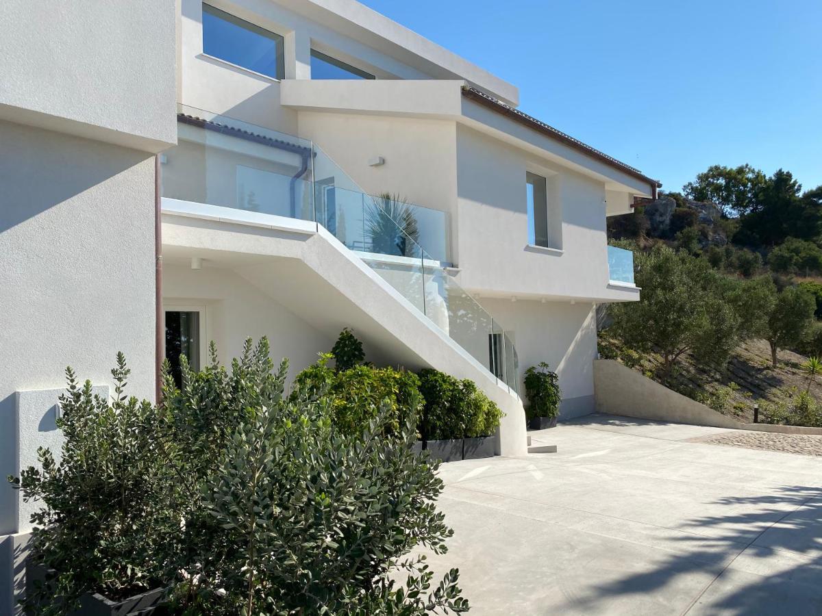 Il Mare Di Giu Boutique Guesthouse Ликата Екстериор снимка