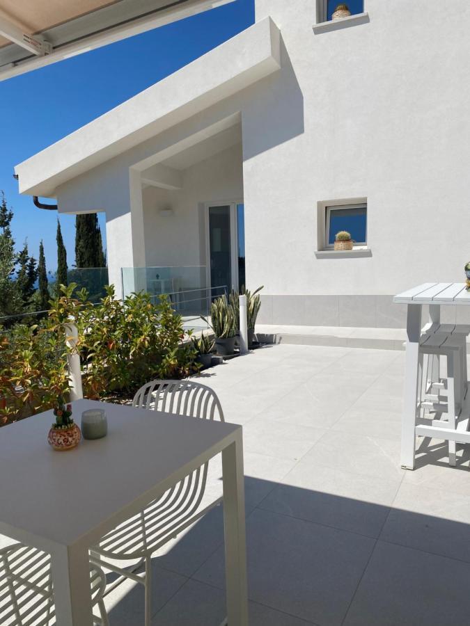 Il Mare Di Giu Boutique Guesthouse Ликата Екстериор снимка